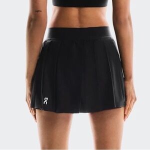 On Running Black Women's Skirt